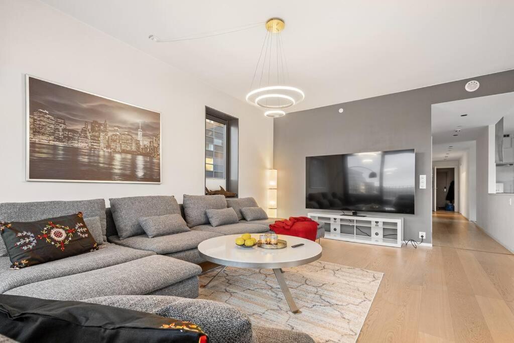 Modern 3Bed Room Sea View Apartment @ Oslo Barcode Exterior foto