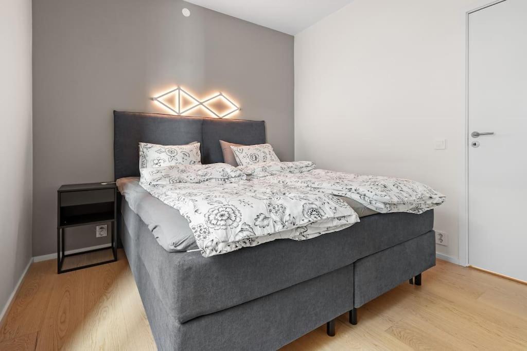 Modern 3Bed Room Sea View Apartment @ Oslo Barcode Exterior foto